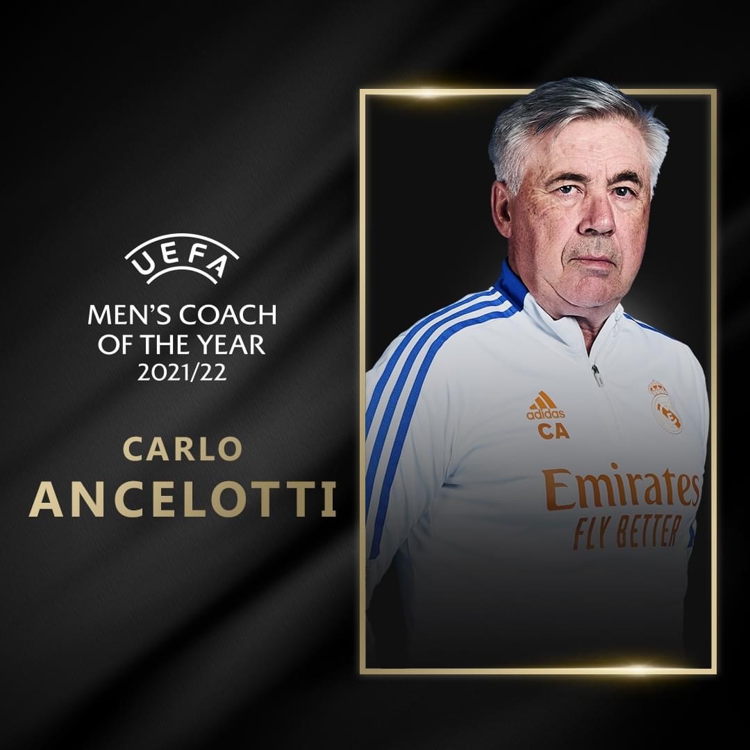 Huấn luyện viên Ancelotti giành danh hiệu Huấn luyện viên của Năm