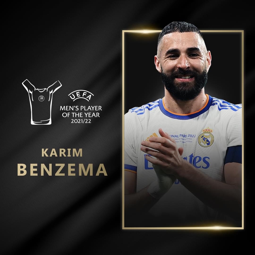 Benzema giành danh hiệu cầu thủ xuất sắc nhất mùa 2021-2022. Ảnh: Champions League