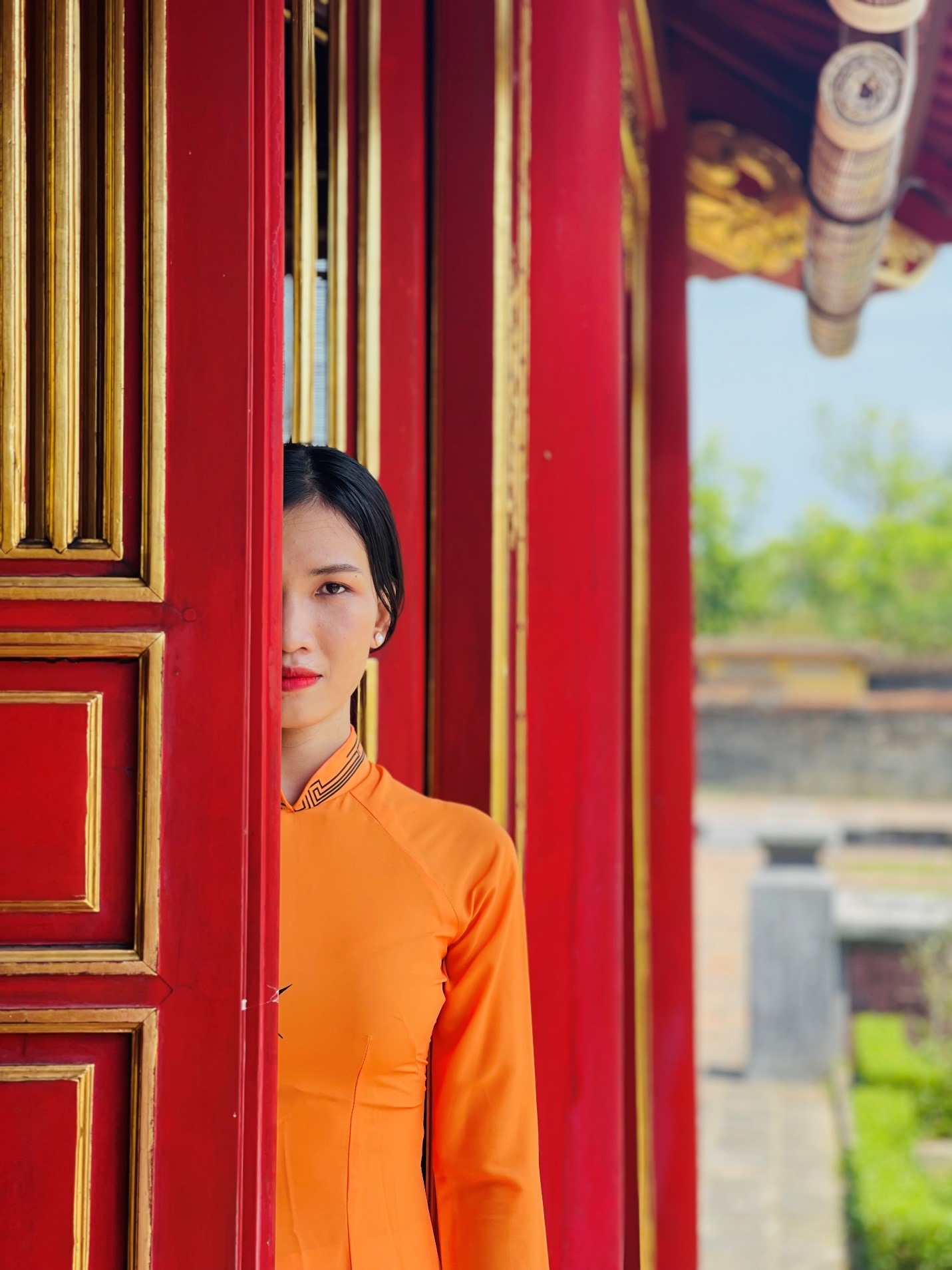 Huế đâu đâu cũng bắt gặp hình ảnh cổ kính