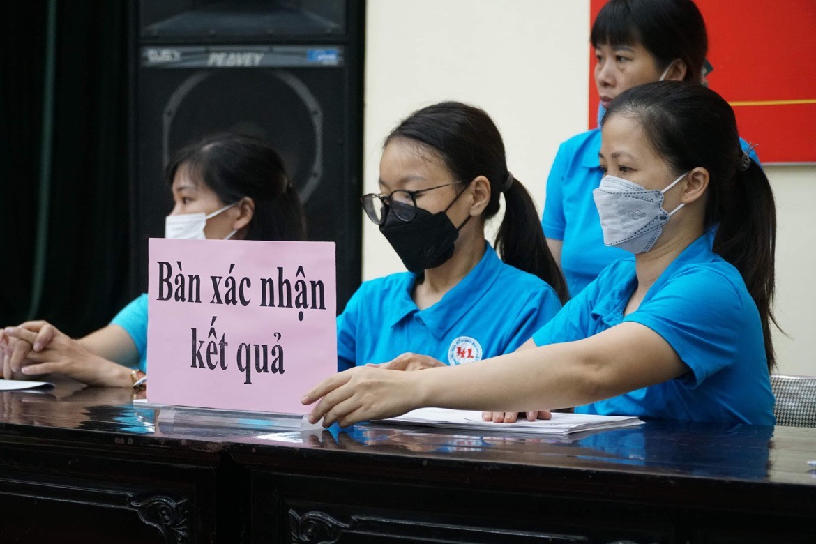 Phụ huynh phải bốc thăm “may rủi” đề giành cho con suất vào Trường mầm non Hoàng Liệt, Hoàng Mai, Hà Nội