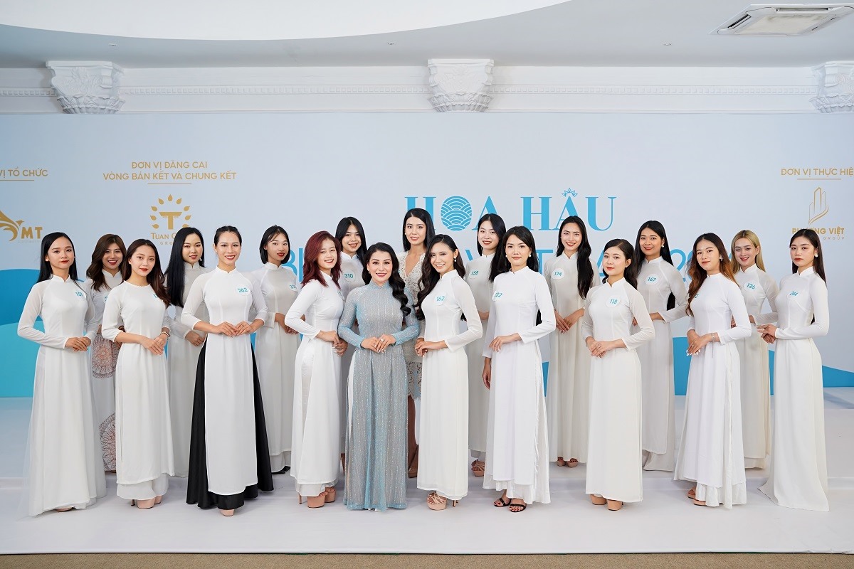 Rất nhiều ứng viên nổi bật với chỉ số hình thể lý tưởng, học vấn cao, cá tính năng động và khát khao chạm tới vương miện Hoa hậu Biển đảo Việt Nam 2022 tại buổi gặp gỡ khu vực phía Bắc.