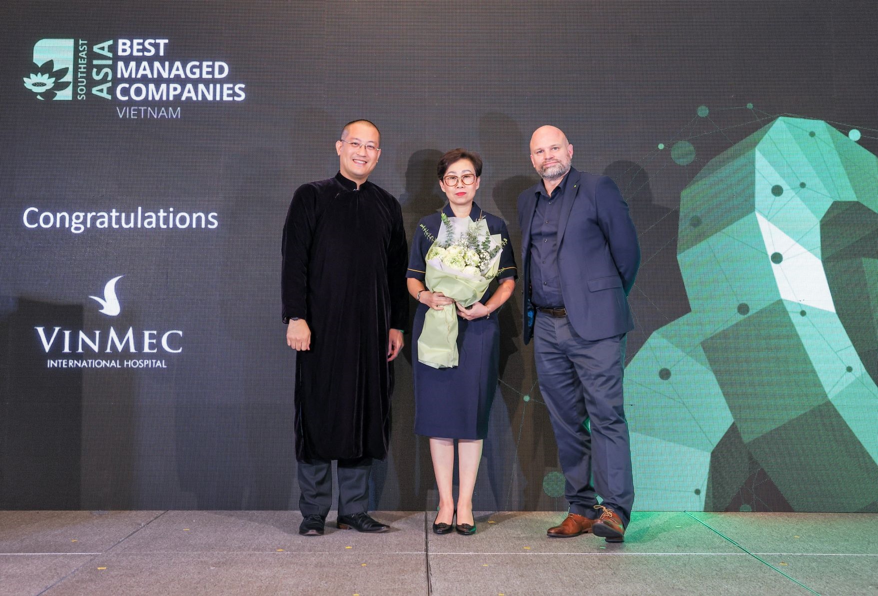 Vinmec là đơn vị y tế duy nhất được nhận danh hiệu Best Managed Companies - Doanh nghiệp được Quản trị Tốt nhất tại Việt Nam năm 2022.