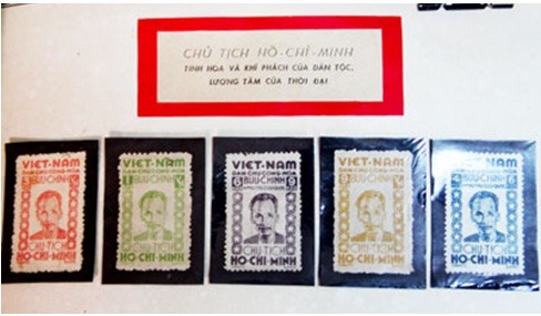 Một trong những bộ tem được phát hành nhân Kỷ niệm ngày Quốc Khánh 2-9, được các nhà sưu tập tem Khánh Hòa lưu giữ