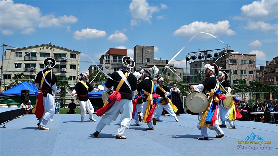 Lễ hội được tổ chức vào ngàu 7.7 âm lịch ở Hàn Quốc. Ảnh: Koreatrack.