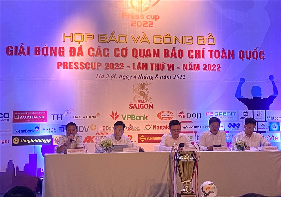Họp báo giới thiệu giải bóng đá các cơ quan báo chí Press Cup 2022. Ảnh: H.A