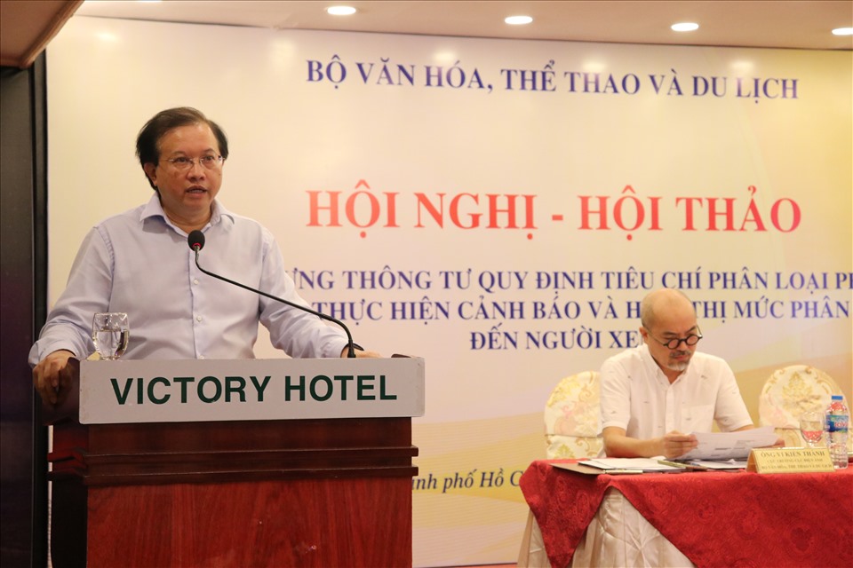 Thứ trưởng bộ Văn hóa Thể thao và Du lịch Tạ Quang Đông phát biểu khai mạc. Ảnh: Việt Phong