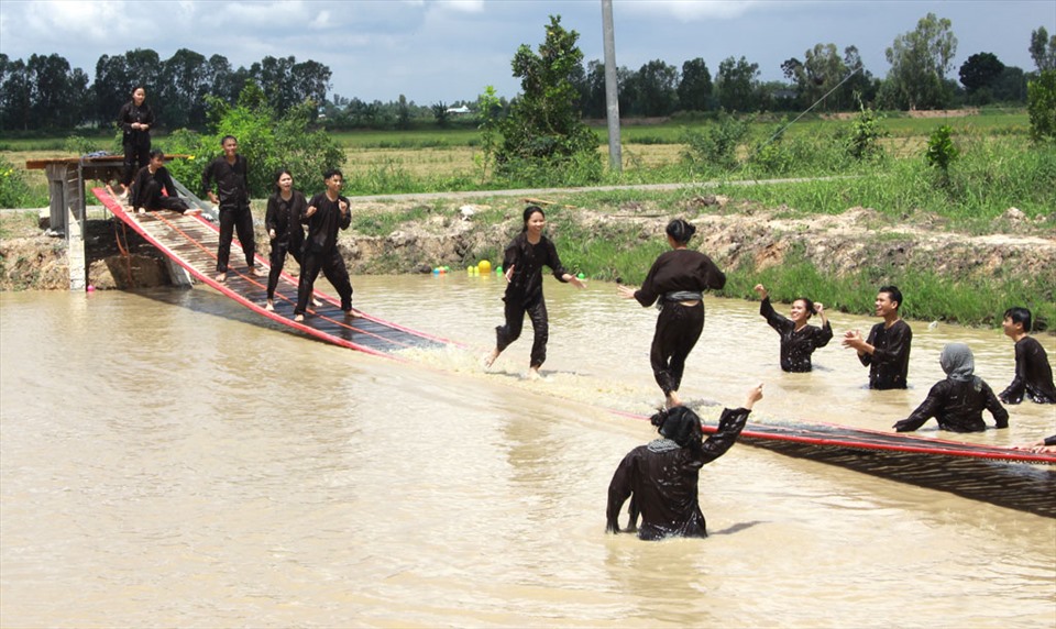 Nhiều trò chơi hấp dẫn cho du khách đi du lịch trải nghiệm ở đây. - Nguồn: Tổng cục Du lịch