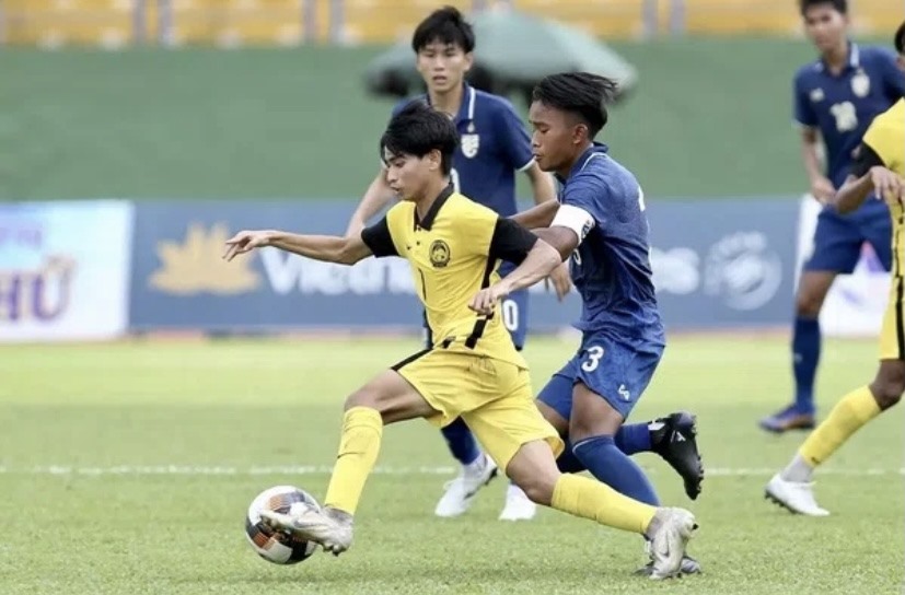 U19 Malaysia không có được khởi đầu thuận lợi tại giải U19 Quốc tế. Ảnh: TN