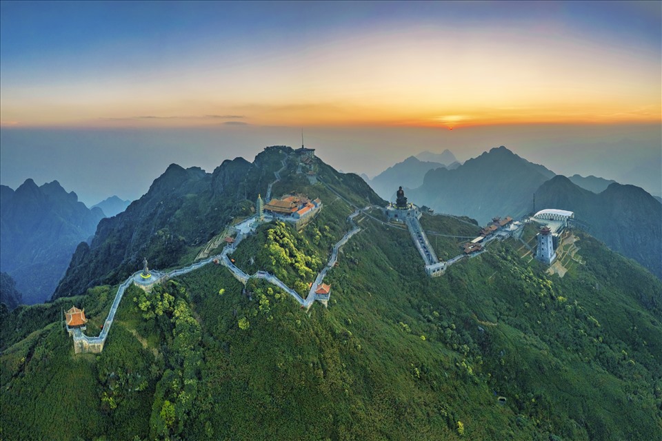 Sun World Fansipan Legend nơi đỉnh thiêng Fansipan.