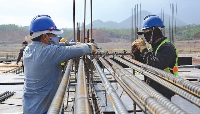 Bão giá vật liệu xây dựng đang trở thành “cơn ác mộng” đối với các doanh nghiệp xây dựng trong 6 tháng đầu năm 2022. Ảnh: XD