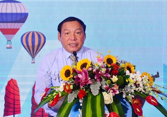 Đồng chí Nguyễn Văn Hùng, Ủy viên Trung ương Đảng, Bộ trưởng Bộ Văn hóa, Thể thao và Du lịch phát biểu tại sự kiện.
