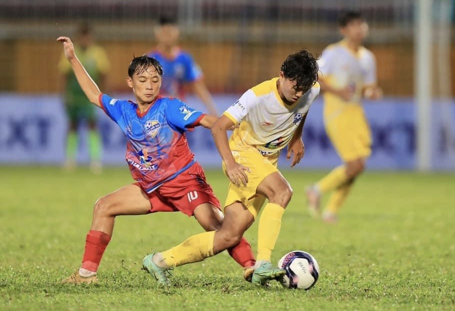 U15 Hoàng Anh Gia Lai đánh bại đối thủ TPHCM. Ảnh: VFF