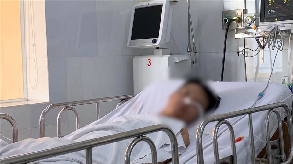 Bệnh nhân bị ngộ độc rượu tại quán Mr Bao. Ảnh: BSCC