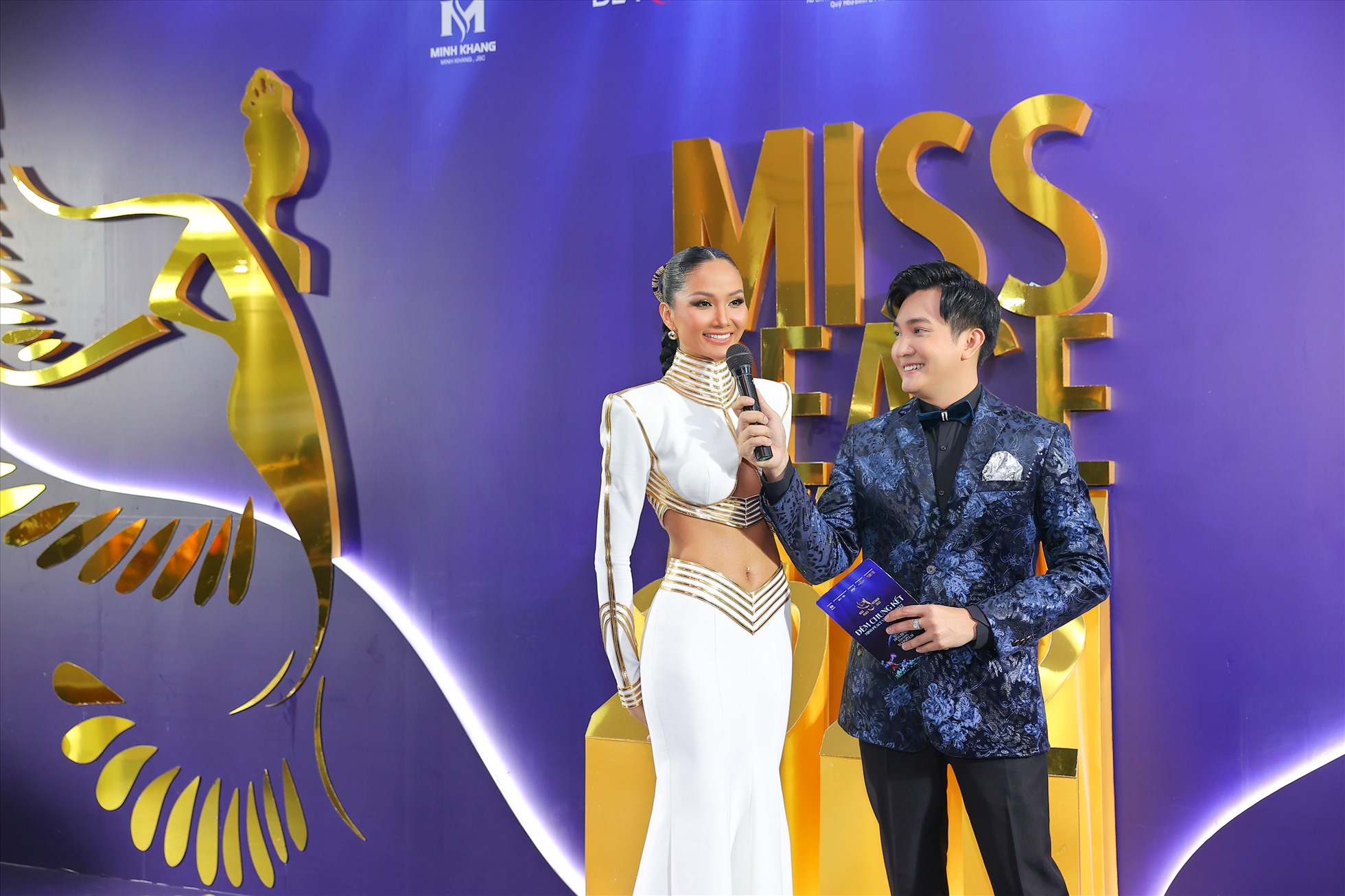 Hoa hậu H'Hen Niê đặt rất nhiều niềm tin vào phần trình diễn của các thí sinh trong đêm chung kết. Ảnh: BTC.