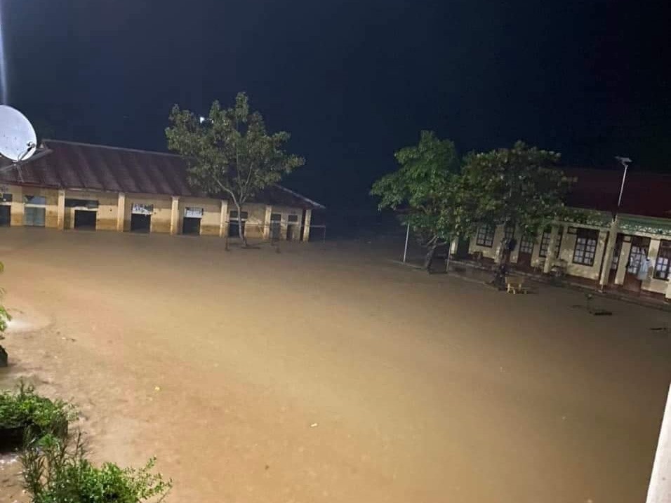 Hàng trăm học sinh ở Sơn La phải nghỉ học do trường ngập sau mưa lũ