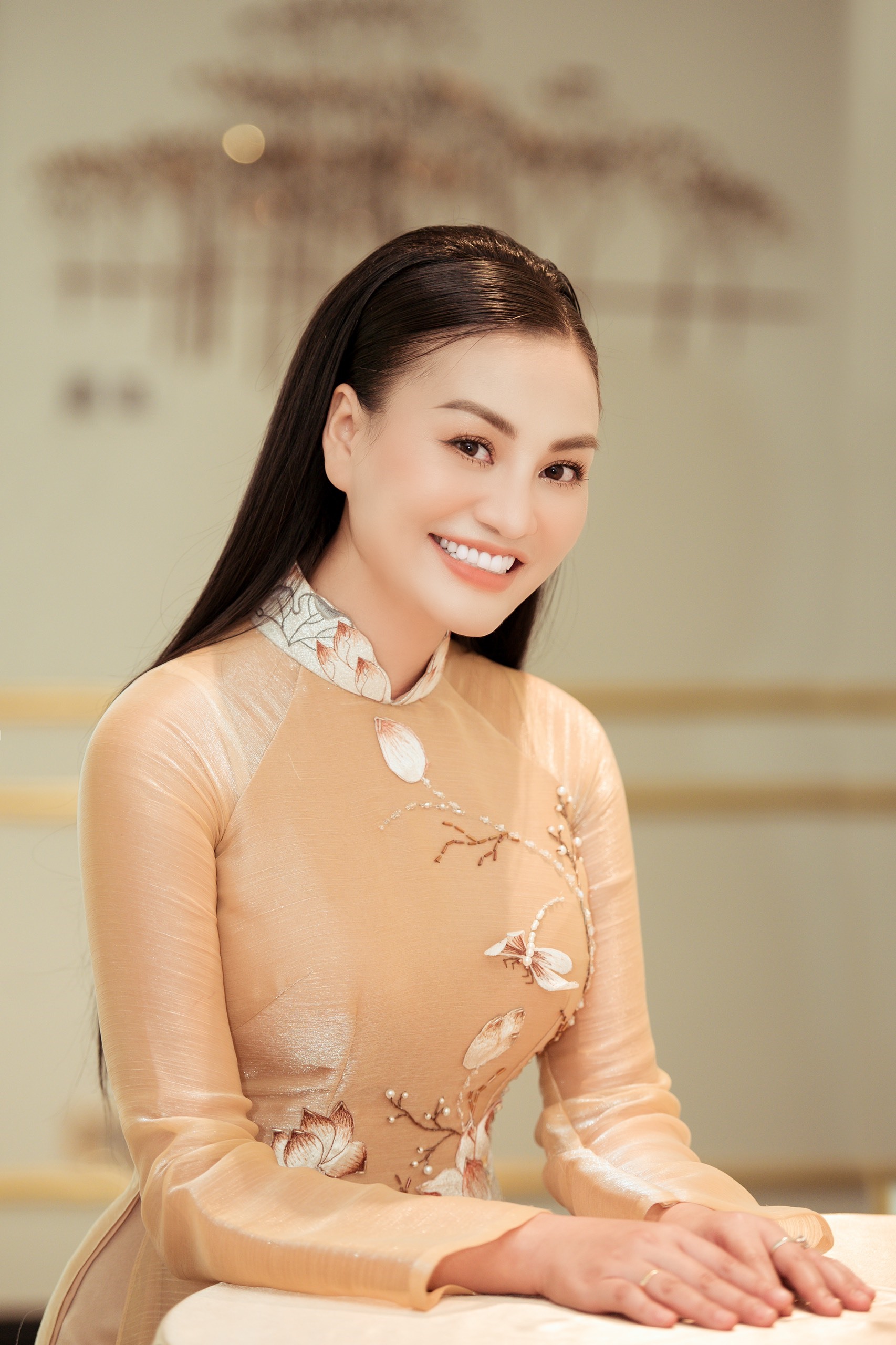 Bà Trần Huyền Nhung, Trưởng Ban tổ chức ““Hoa hậu Doanh nhân Việt Nam Quốc tế 2022”. Ảnh: NSCC.