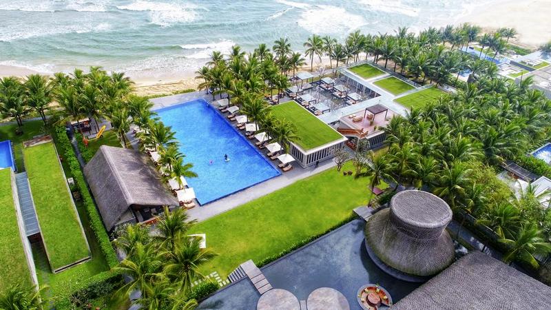 Naman Retreat Resort phủ đầy sắc xanh. Ảnh: Naman Retreat Resort.