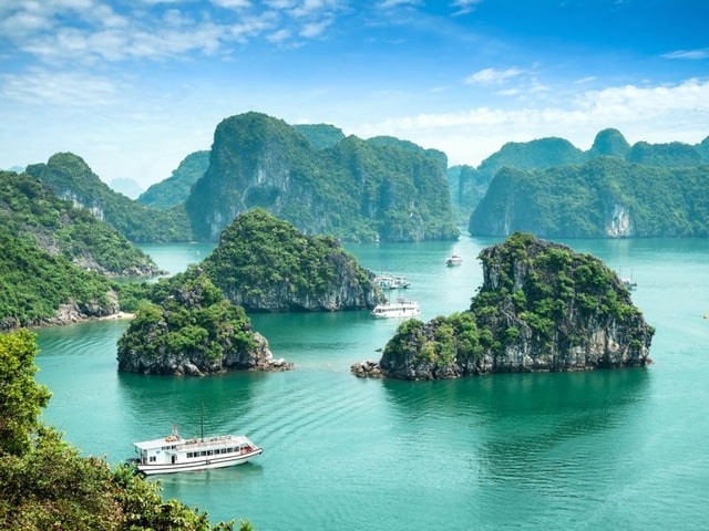 Hạ Long (Quảng Ninh) đoạt giải Thành phố du lịch ASEAN tại Giải thưởng Du lịch ASEAN 2022. Ảnh: vntrip
