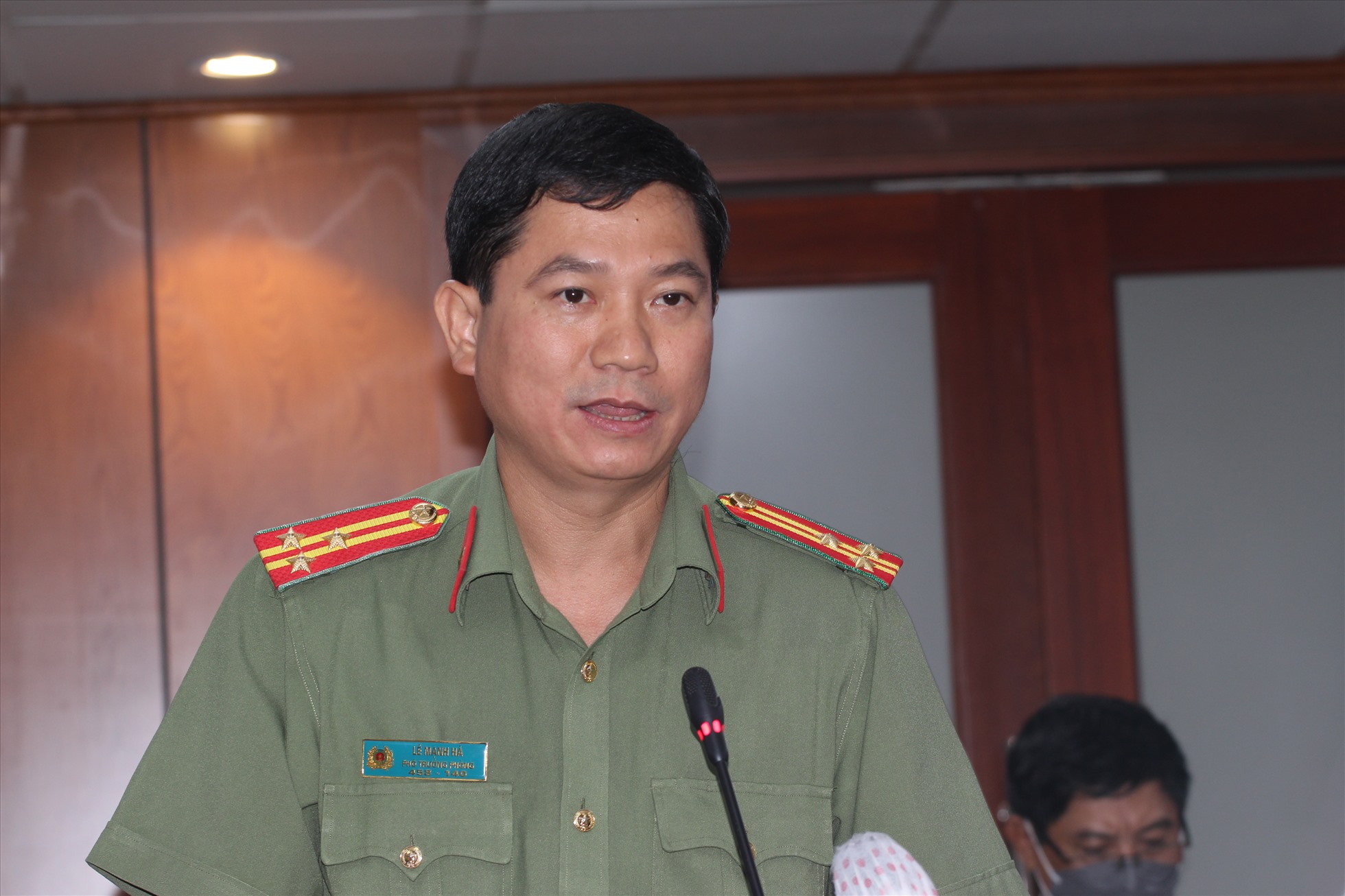 Thượng tá Lê Mạnh Hà - Phó phòng Tham mưu Công an TPHCM. Ảnh: Thành Nhân