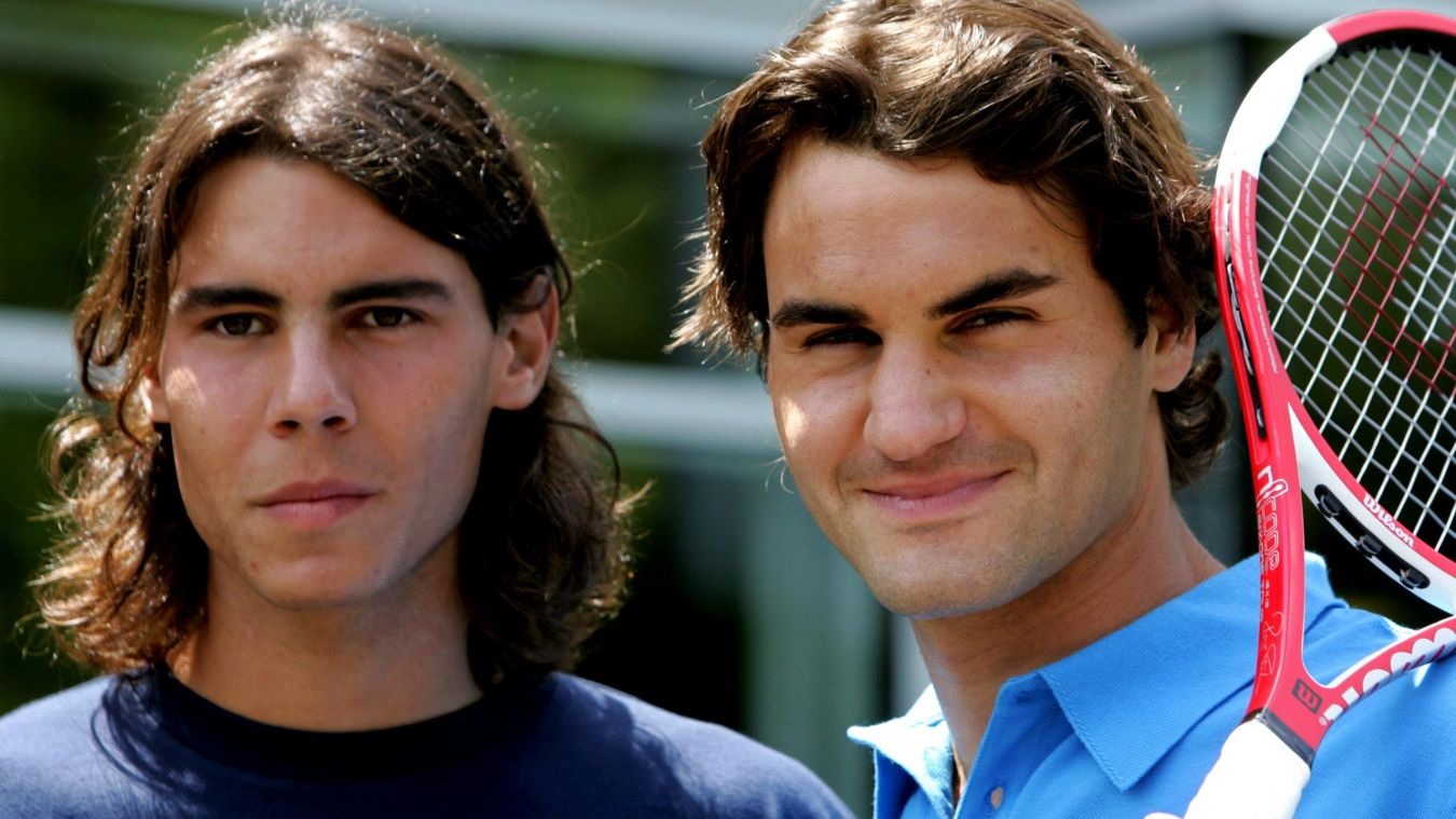 Roger Federer và Rafael Nadal là đối thủ trên sân... Ảnh: ATP
