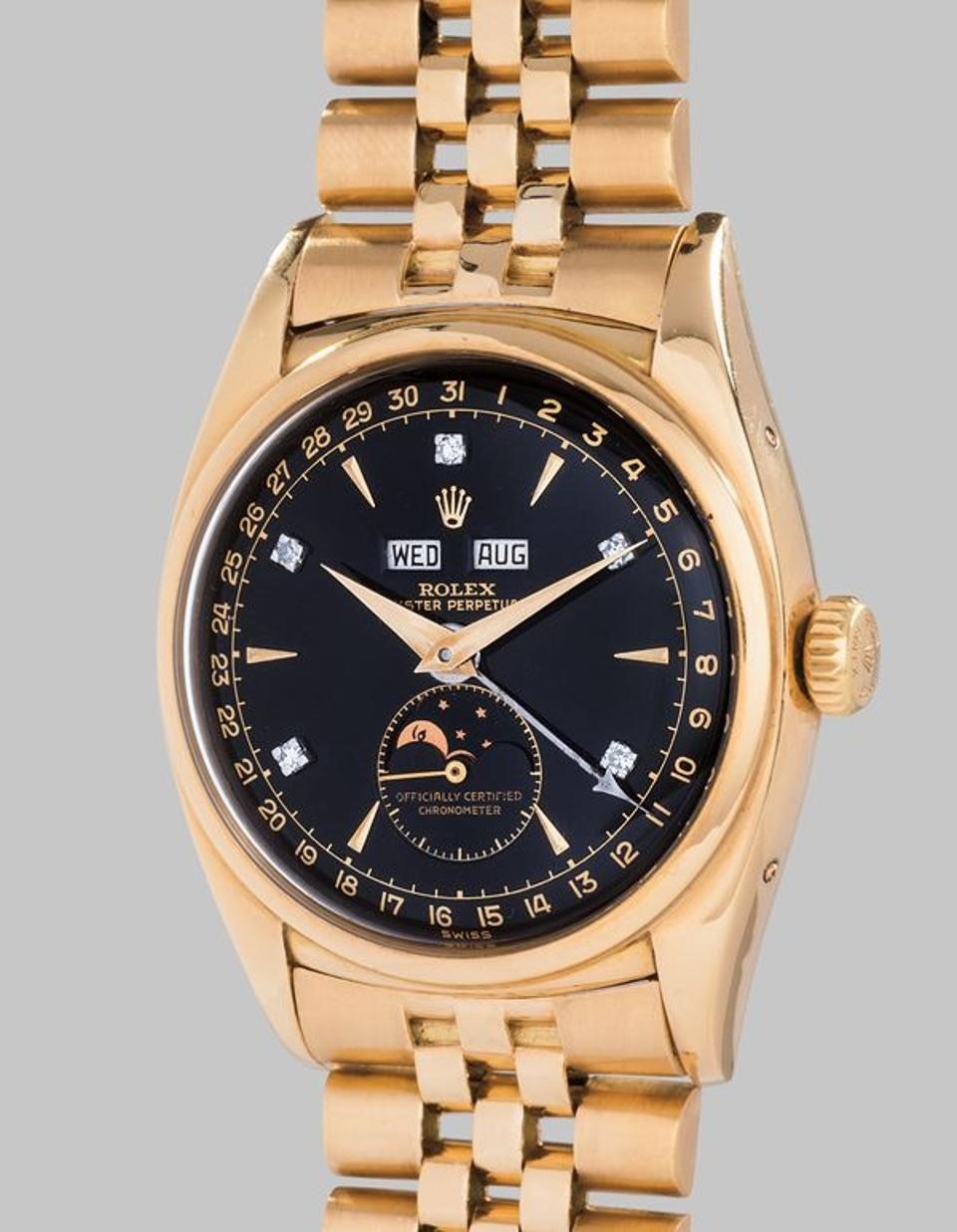Đồng hồ Rolex của vua Bảo Đại, mũ quan nhất phẩm triều Nguyễn, xe kéo tay của Hoàng thái hậu Từ Minh... đều có mức giá “khủng” trên các sàn đấu giá quốc tế. Ảnh: TL