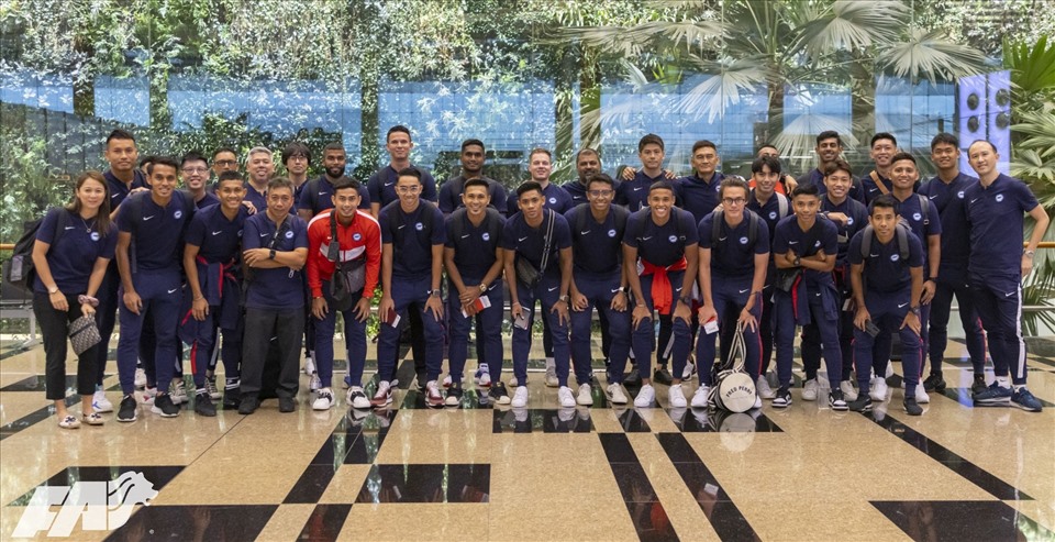 Đội tuyển Singapore có sự kết hợp giữa kinh nghiệm và sức trẻ. Ảnh: FAS