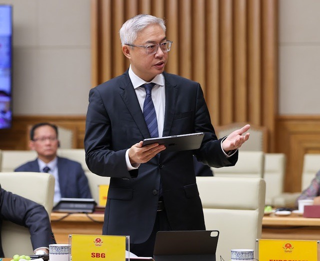 Phó Chủ tịch Hiệp hội Doanh nghiệp Singapore tại Việt Nam lưu ý đến tầm quan trọng của việc phát triển công nghiệp hỗ trợ trong nước nhằm giảm phụ thuộc vào nguyên liệu nhập khẩu.
