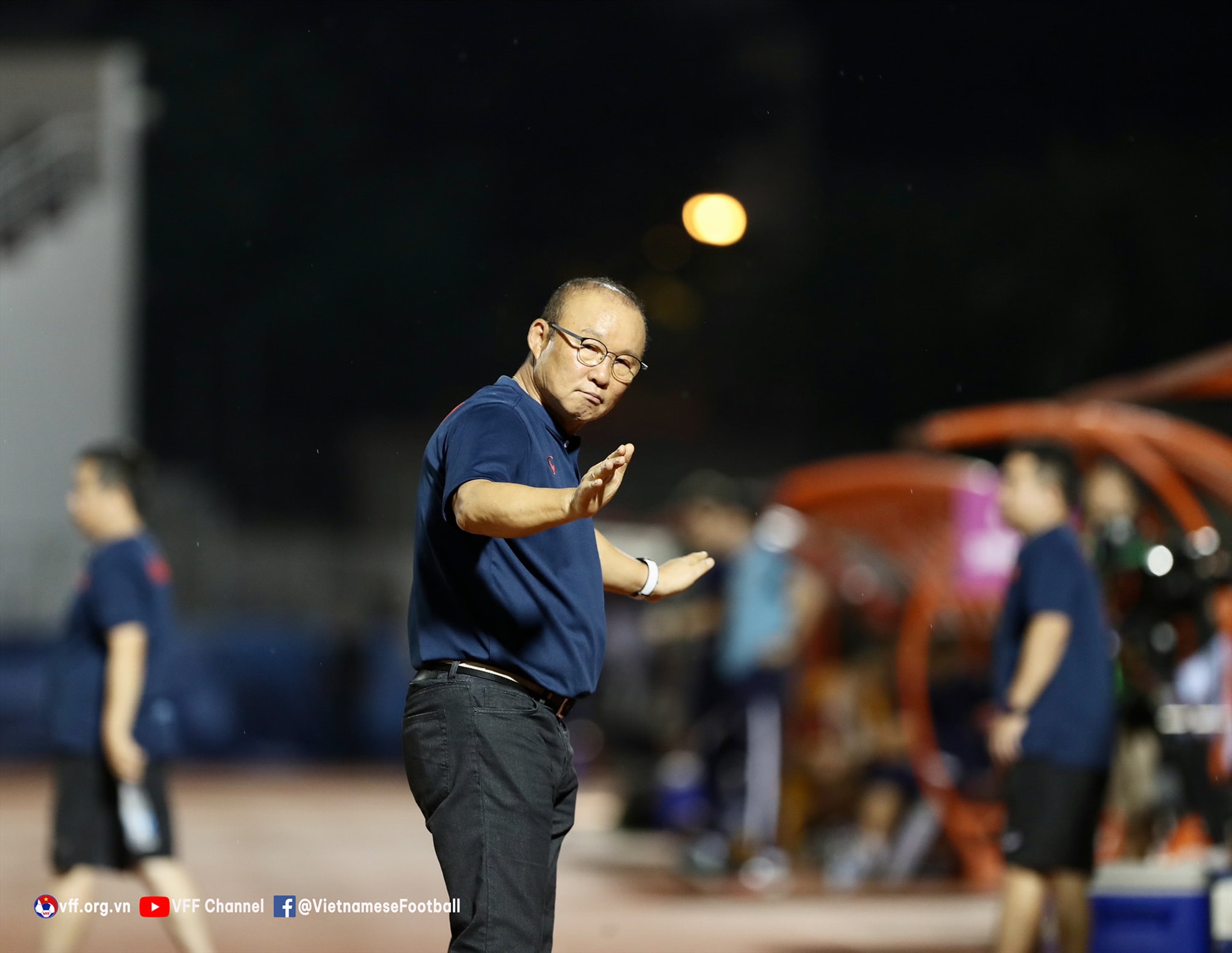 Huấn luyện viên Park Hang-seo thừa nhận tuyển Việt Nam và Singapore đều giấu bài. Ảnh:  VFF