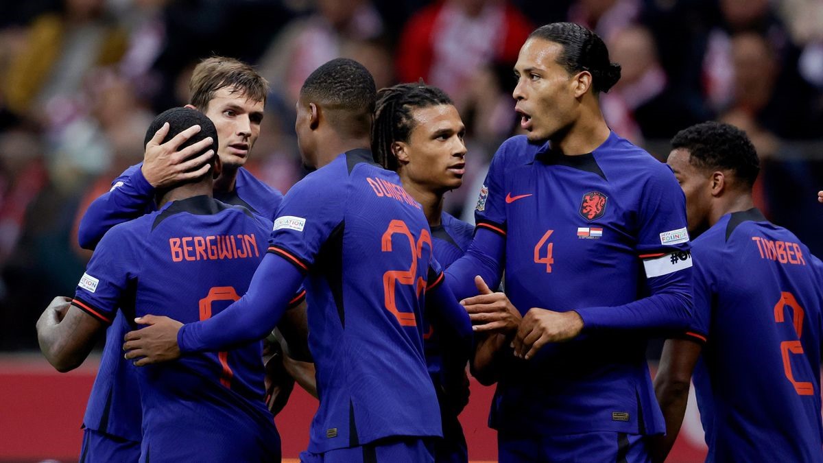 Hà Lan đồng đều hơn đội chủ nhà. Ảnh: CNN