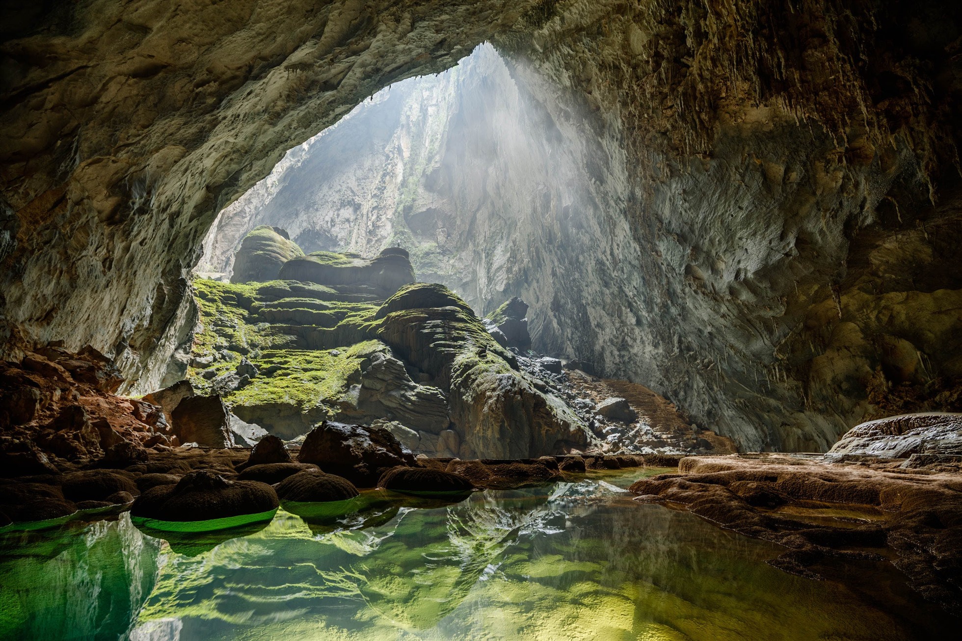 Sơn Đoòng dẫn đầu top hang động tự nhiên kỳ vĩ nhất thế giới