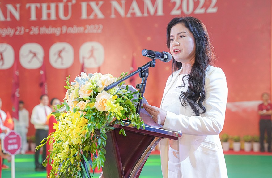 Đồng chí Trần Thị Hoàng Mai - Giám đốc Sở văn hóa và Thể thao thành phố Hải Phòng phát biểu tại lễ khai mạc