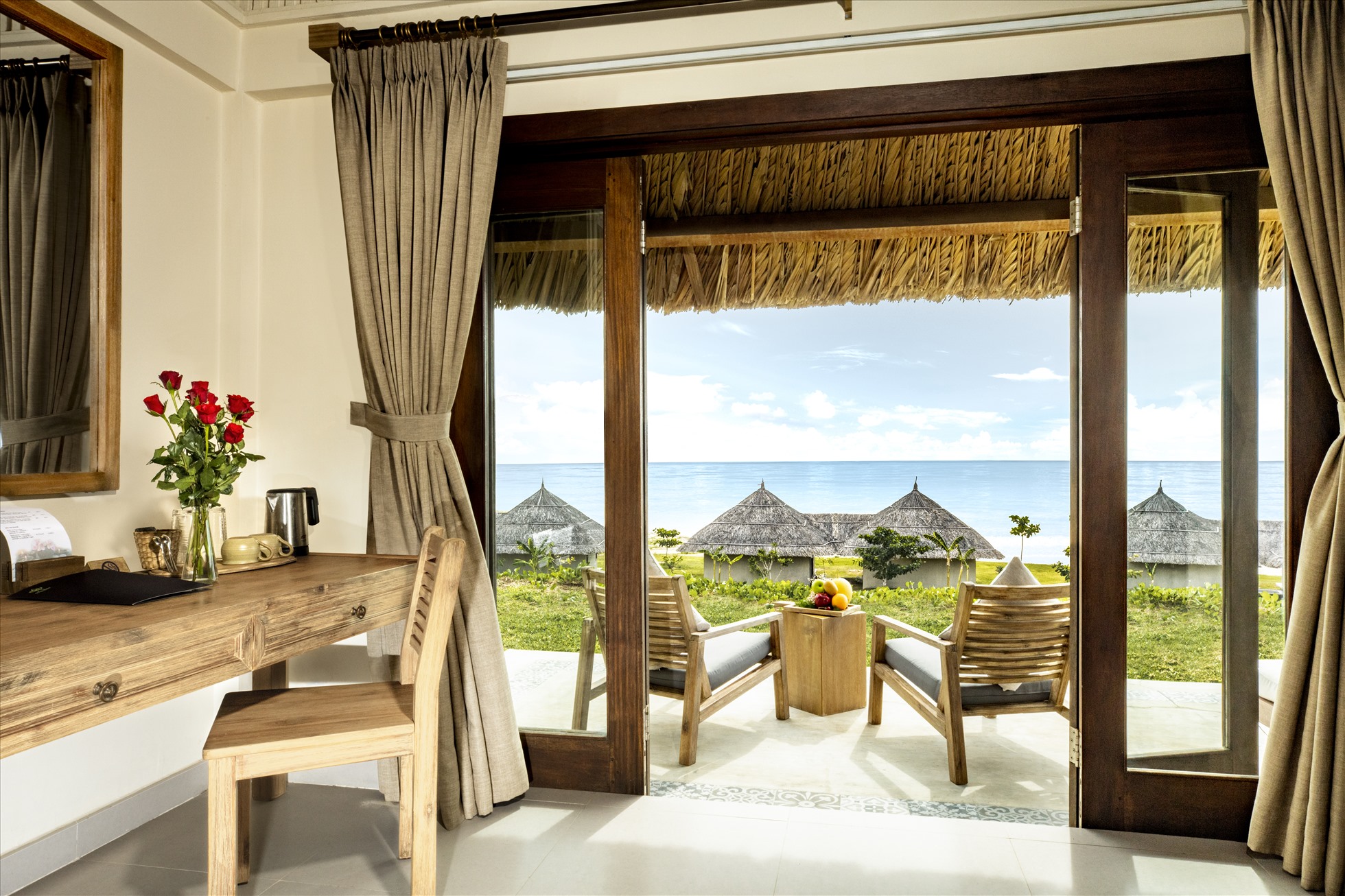 View biển Quy Nhơn nhìn từ phòng ngủ Ảnh: Fanpage Crown Retreat - Quy Nhơn