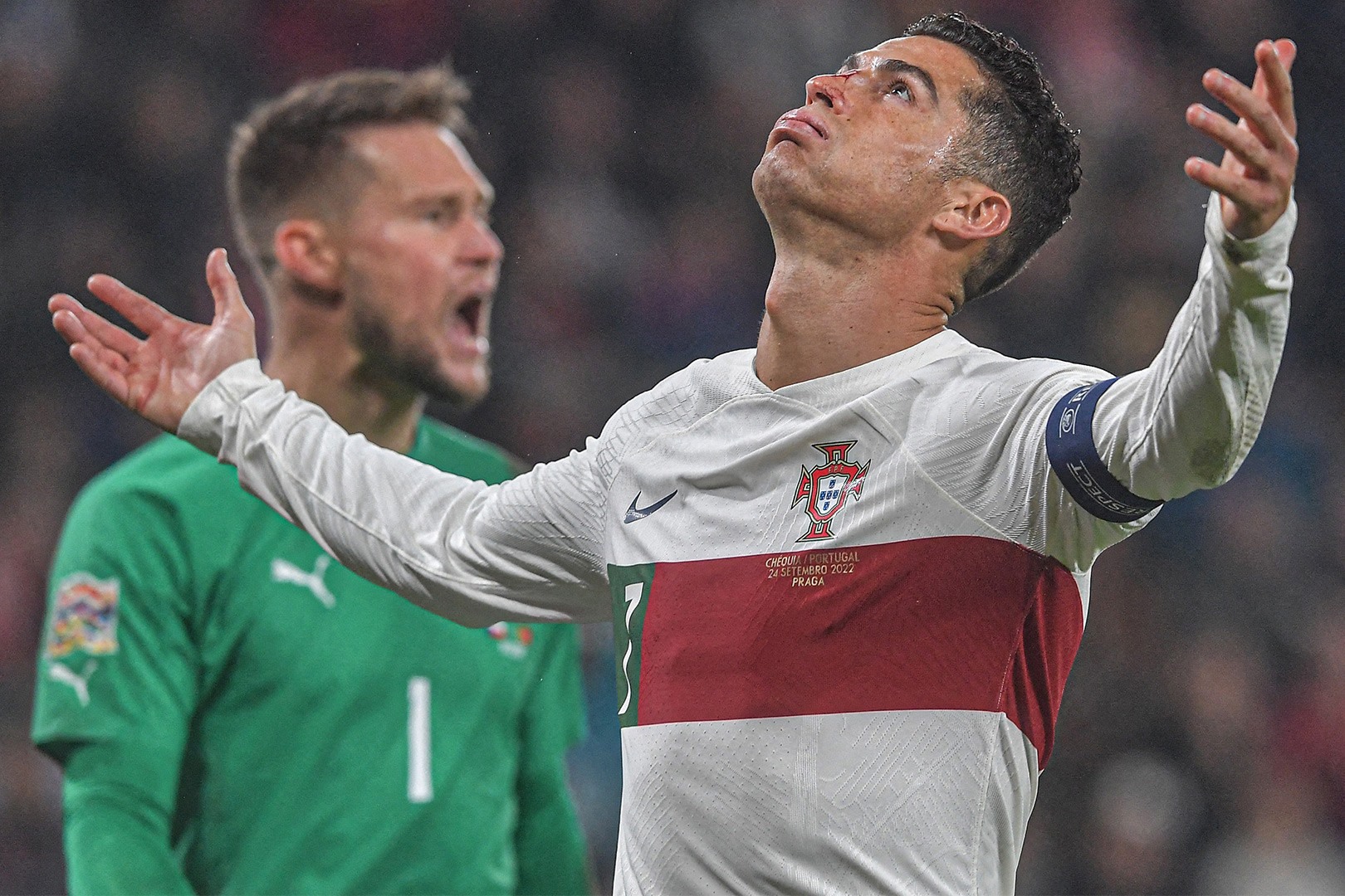 Ronaldo không ghi được bàn nào trong ngày Bồ Đào Nha đè bẹp Séc. Ảnh: UEFA