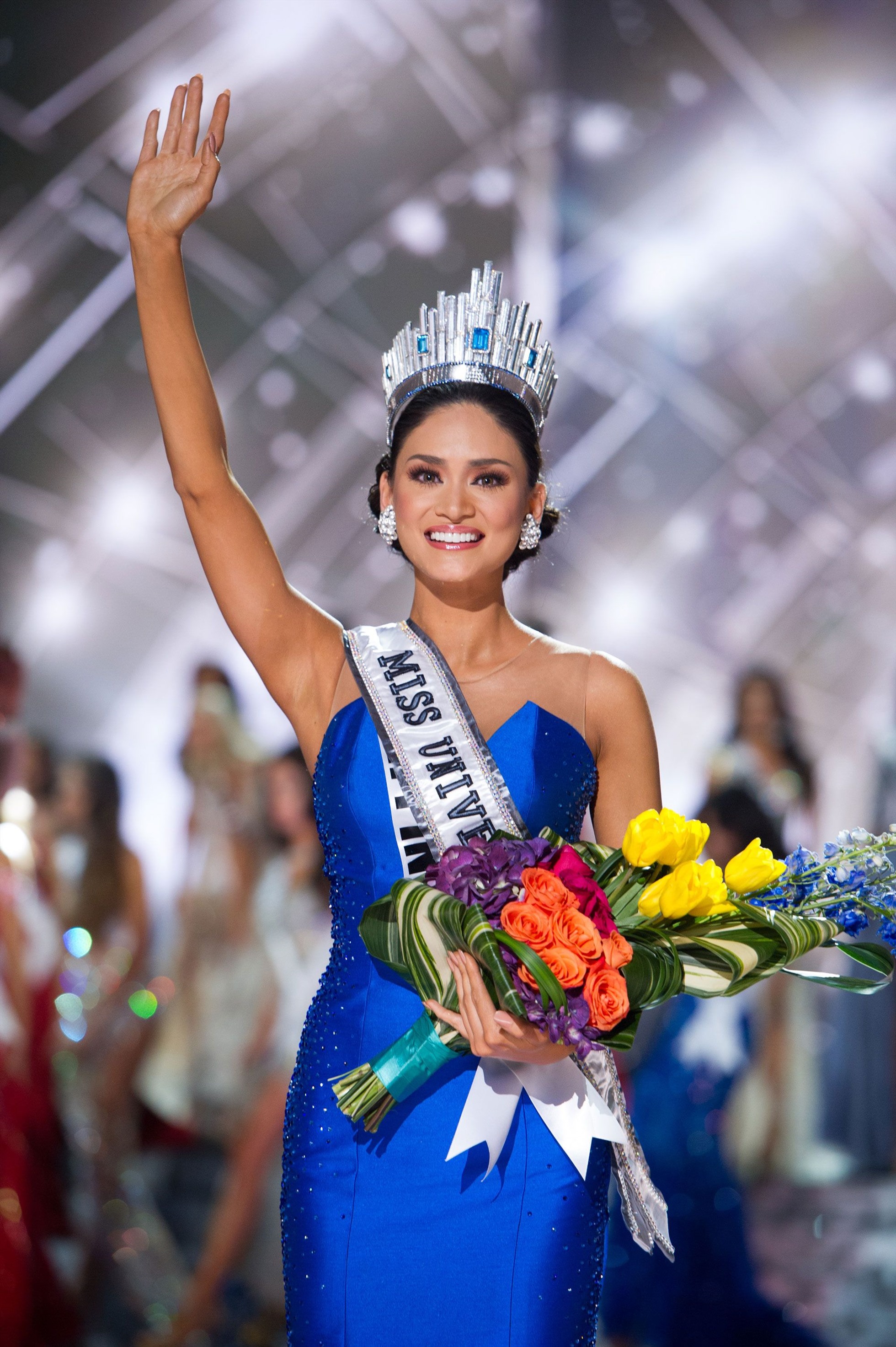 Pia Wurtzbach là đại diện thứ 3 của Philippines đăng quang đấu trường sắc đẹp Hoa hậu Hoàn vũ. Ảnh: MU.