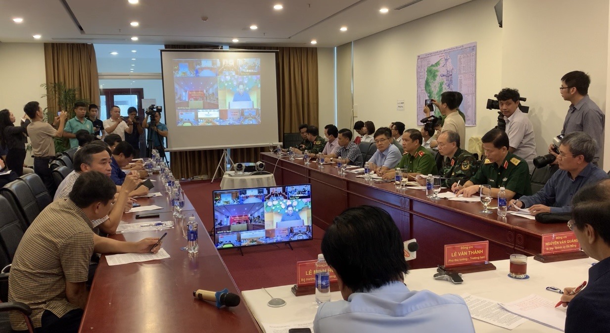 Các địa phương họp tổng kết về bão số 4 với Thủ tướng Chính phủ Phạm Minh Chính trưa 28.9. Ảnh: Tường Minh