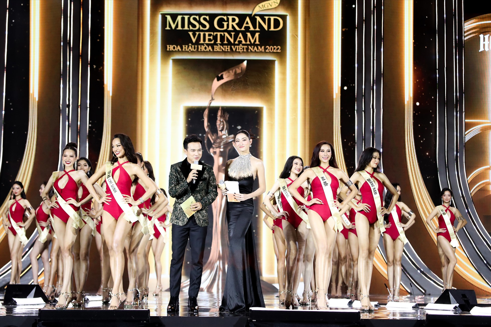 Các phần trình diễn trong Miss Grand Vietnam 2022. Ảnh: NSCC.