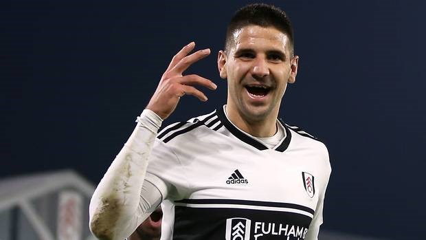2. Aleksandar Mitrovic (Tiền đạo - Fulham): 5 bàn thắng