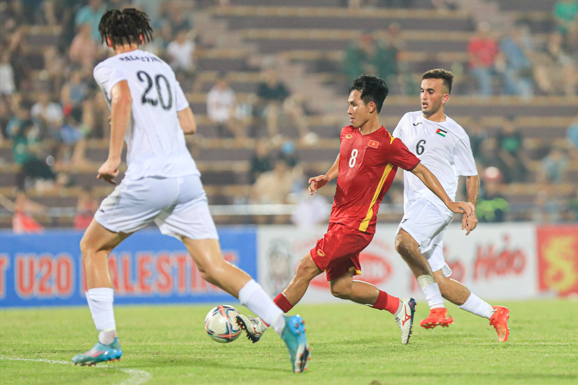 Chung cuộc, cả hai đội rời sân với tỉ số hoà 0-0. Sau đây 3 ngày, U20 Việt Nam và U20 Palestine sẽ có cuộc tái đấu (đấu kín). Đây là trận đấu mà Palestine sẽ có được lực lượng mạnh nhất với nhiều cầu thủ bổ sung thi đấu châu Âu.