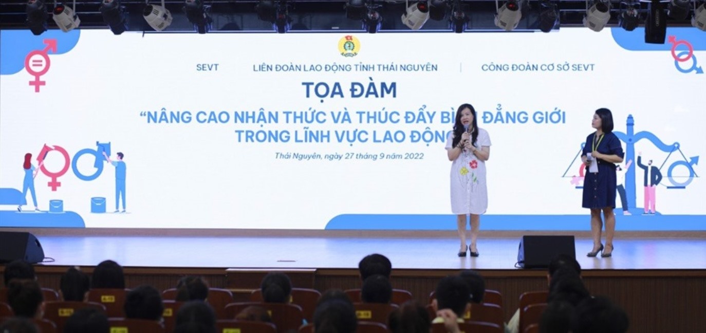 Liên đoàn Lao động tỉnh Thái Nguyên phối hợp Công ty TNHH Samsung Electronics Việt Nam – Thái Nguyên tổ chức truyền thông về bình đẳng giới với chủ đề “Nâng cao nhận thức về bình đẳng giới trong lĩnh vực lao động”.