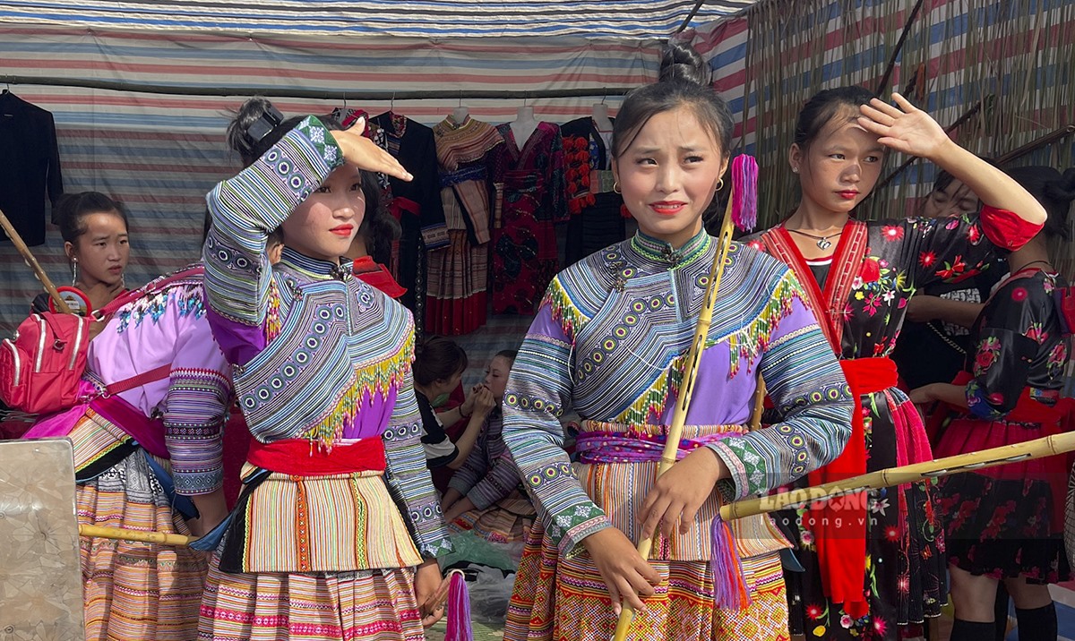 Ngày hội Văn hóa dân tộc Mông lần thứ nhất được huyện Nậm Pồ, tỉnh Điện Biên tổ chức đùng vào dịp