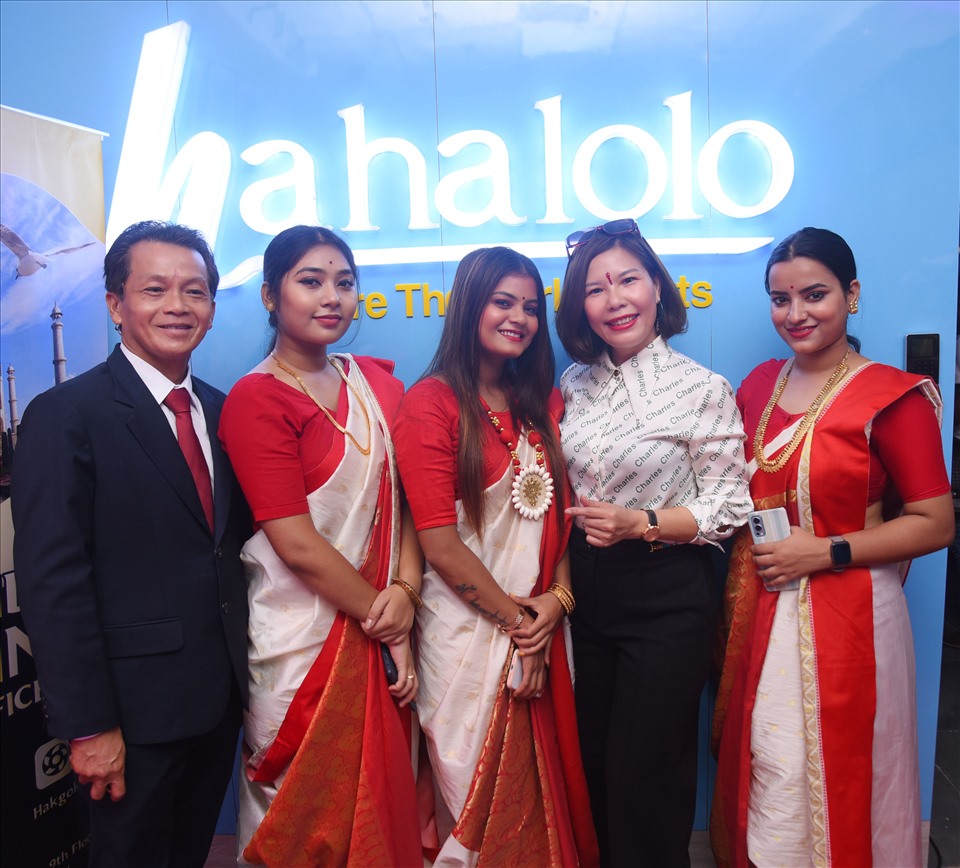 Hahalolo khai trương văn phòng ở Kolkata - thủ phủ văn hóa của Ấn Độ, hôm 29.08 theo các nghi thức truyền thống của địa phương.