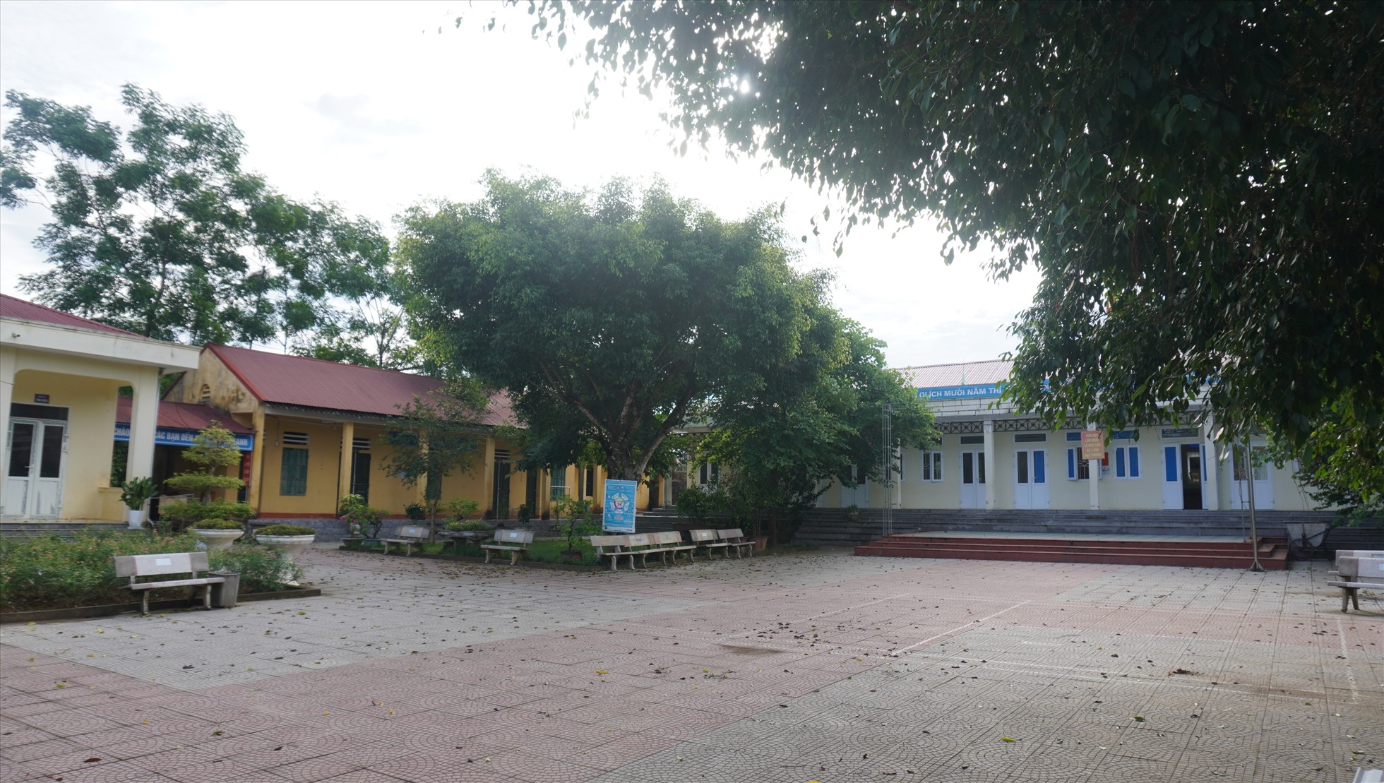 Trường tiểu học Tân Phúc (huyện Lang Chánh, tỉnh Thanh Hóa) nơi xảy ra vụ việc nữ kế toán bị đuổi chém. Ảnh: Q.D