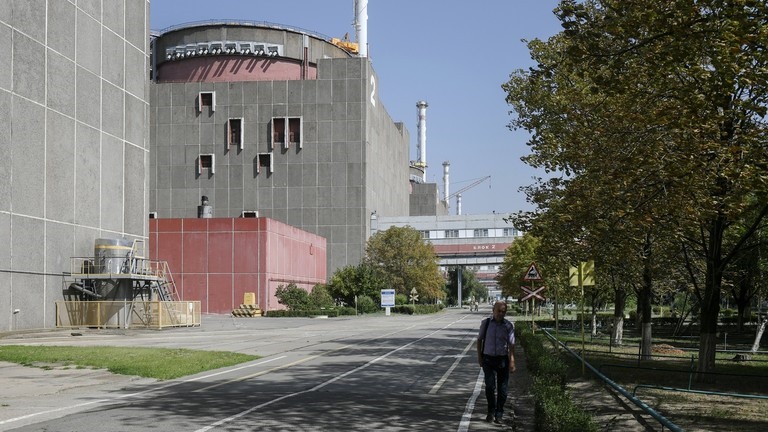 Lò phản ứng số 2 và số 3 của nhà máy điện hạt nhân Zaporizhzhia ở Energodar. Ảnh: Ria Novosti