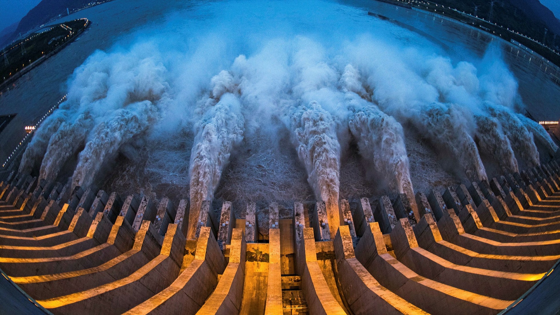 Đập Tam Hiệp sản xuất điện lớn nhất thế giới. Ảnh: AFP