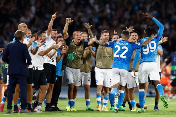 Chủ nhà Napoli chơi một trận quá hay. Ảnh: AFP