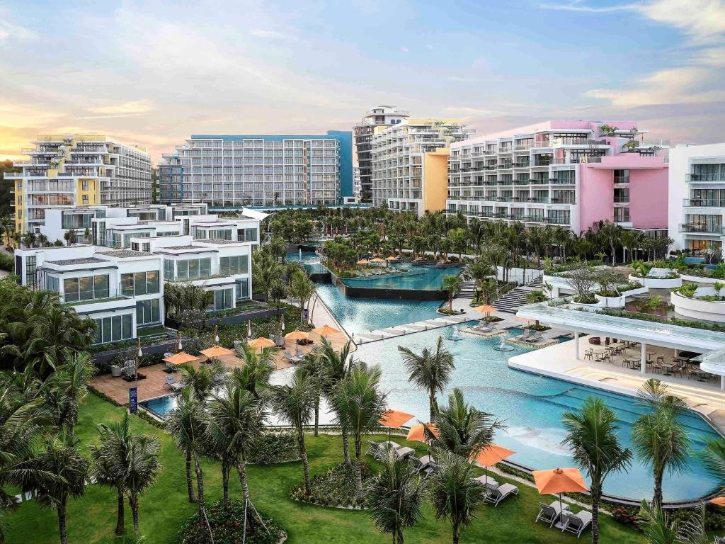 Premier Residences Phu Quoc Emerald Bay - Khu nghỉ dưỡng khách sạn hàng đầu Châu Á 2022.