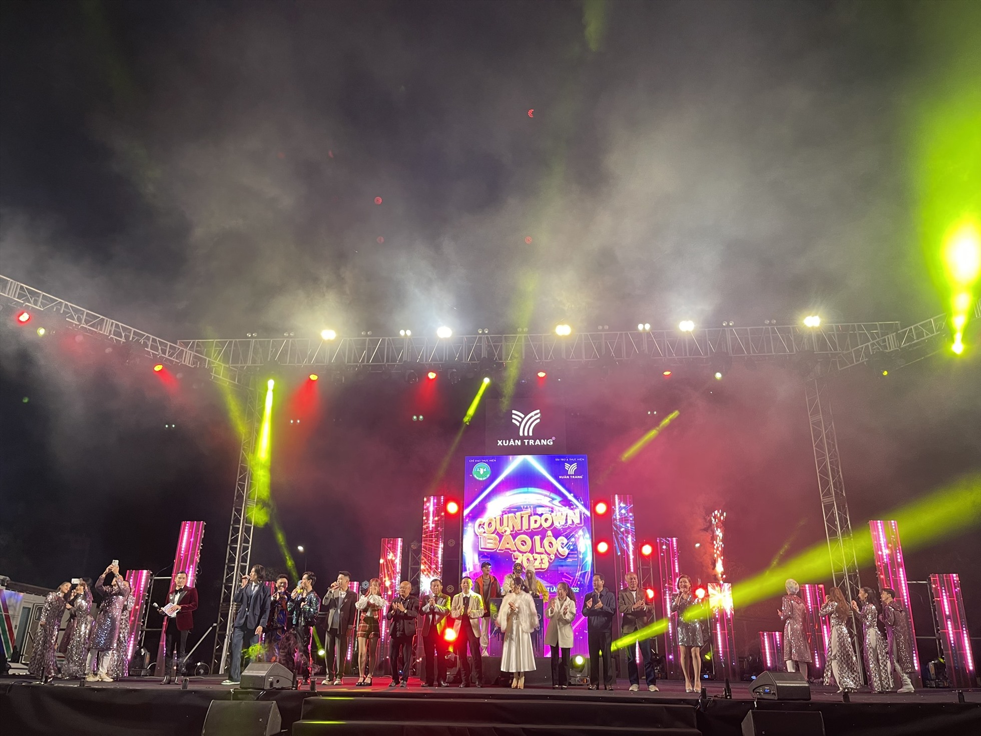 Festival Hoa Đà Lạt thu hút  37 đoàn khách trong nước, 14 đoàn khách quốc tế đến. Ảnh Ga Mây