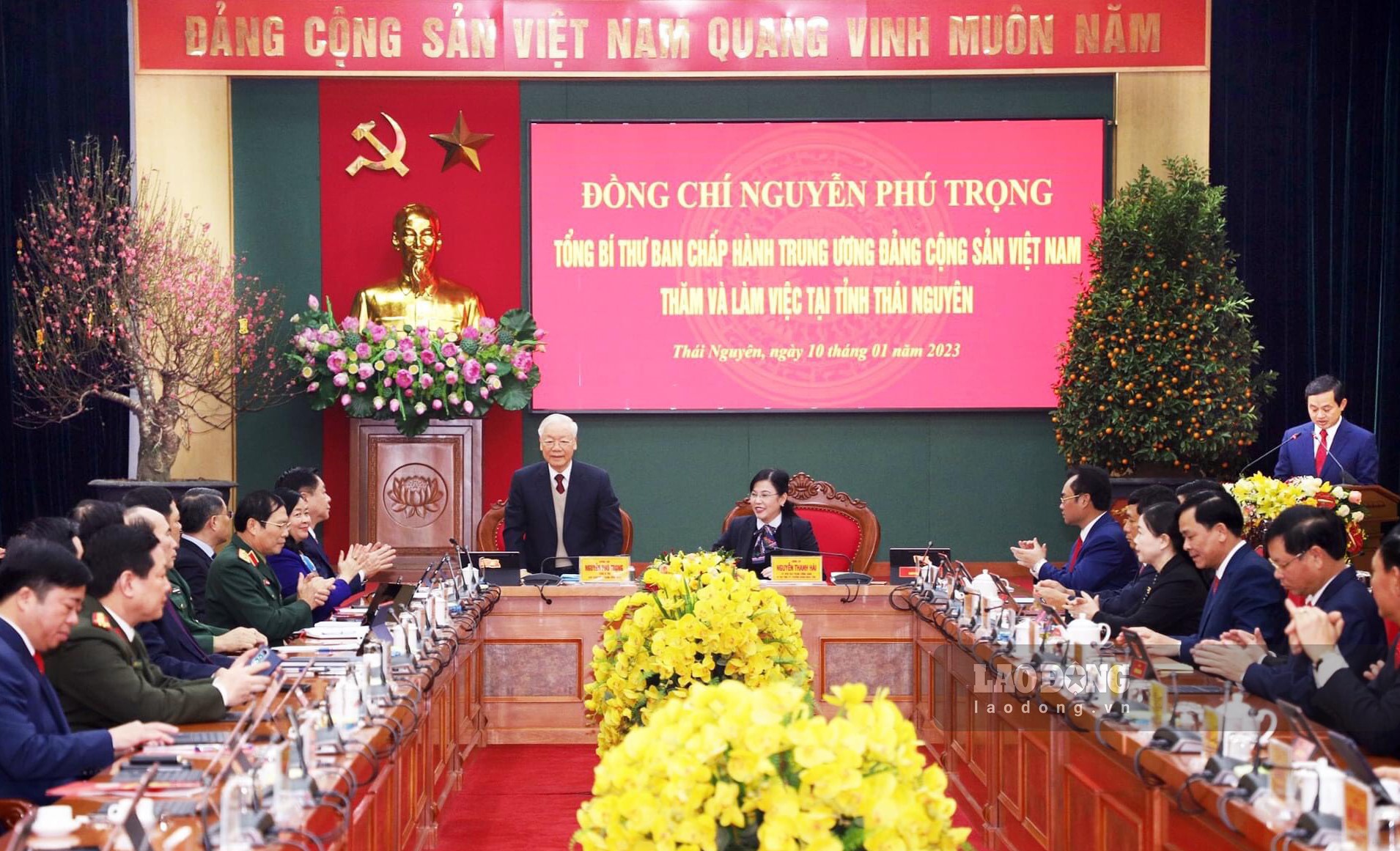 Sáng 10.1, Tổng Bí thư Nguyễn Phú Trọng đã có buổi làm việc với Ban thường vụ Tỉnh uỷ Thái Nguyên.