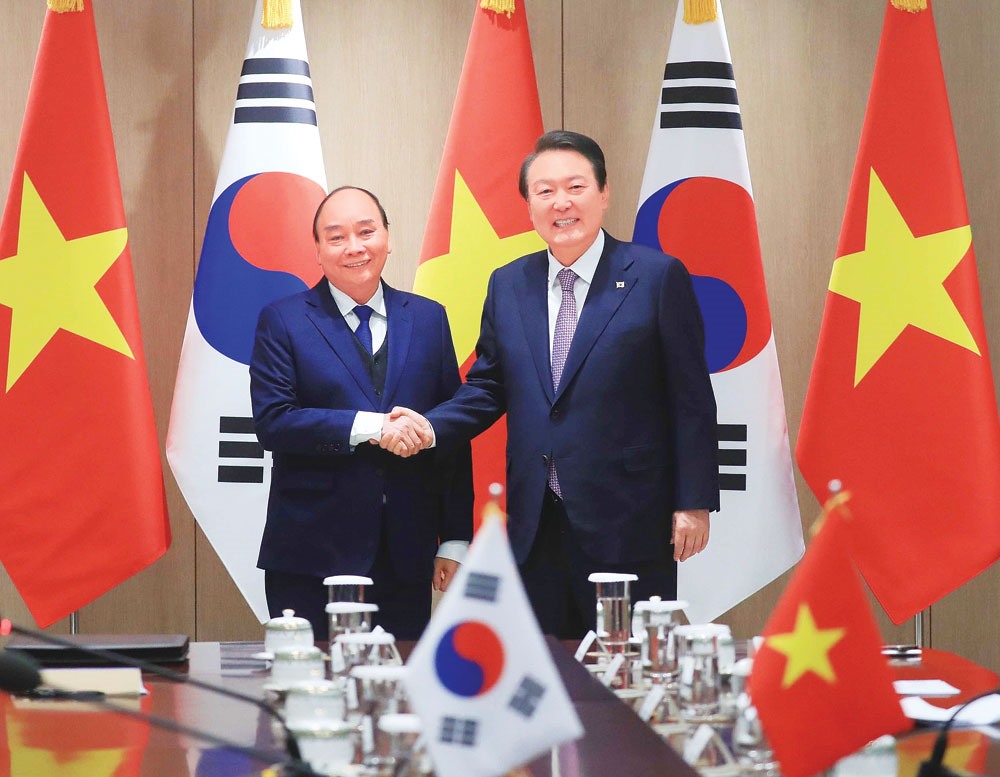 Tổng thống Hàn Quốc Yoon Suk-yeol đón và hội đàm với Chủ tịch nước Nguyễn Xuân Phúc tại Seoul ngày 5.12.2022.  Ảnh: TTXVN