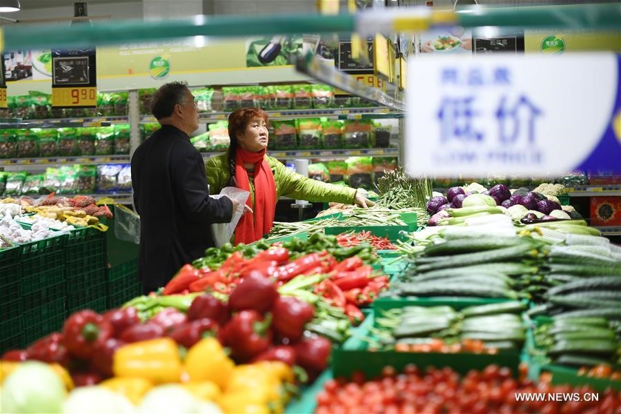 Sức mua của người dân sẽ là chìa khóa thúc đẩy mức tăng trưởng của Trung Quốc. Ảnh: Xinhua